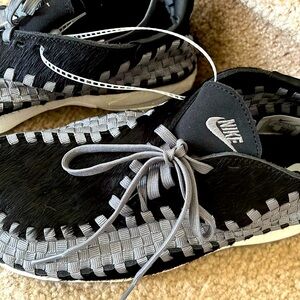 NWOB Nike Air Footscape Woven/Calf Hair Sneakers!